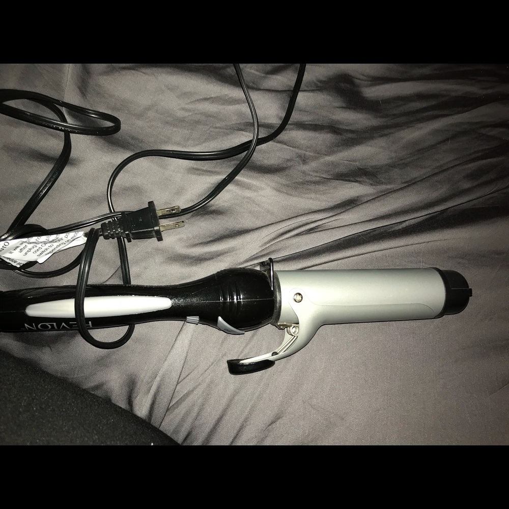 Revelon Curling Iron